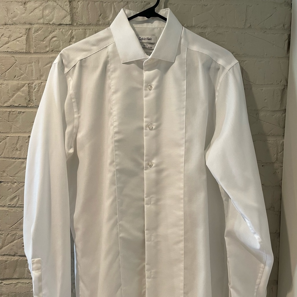 Calvin Klein Dress Shirt white slim fit non-iron Size 16 / 34-35 (Large)